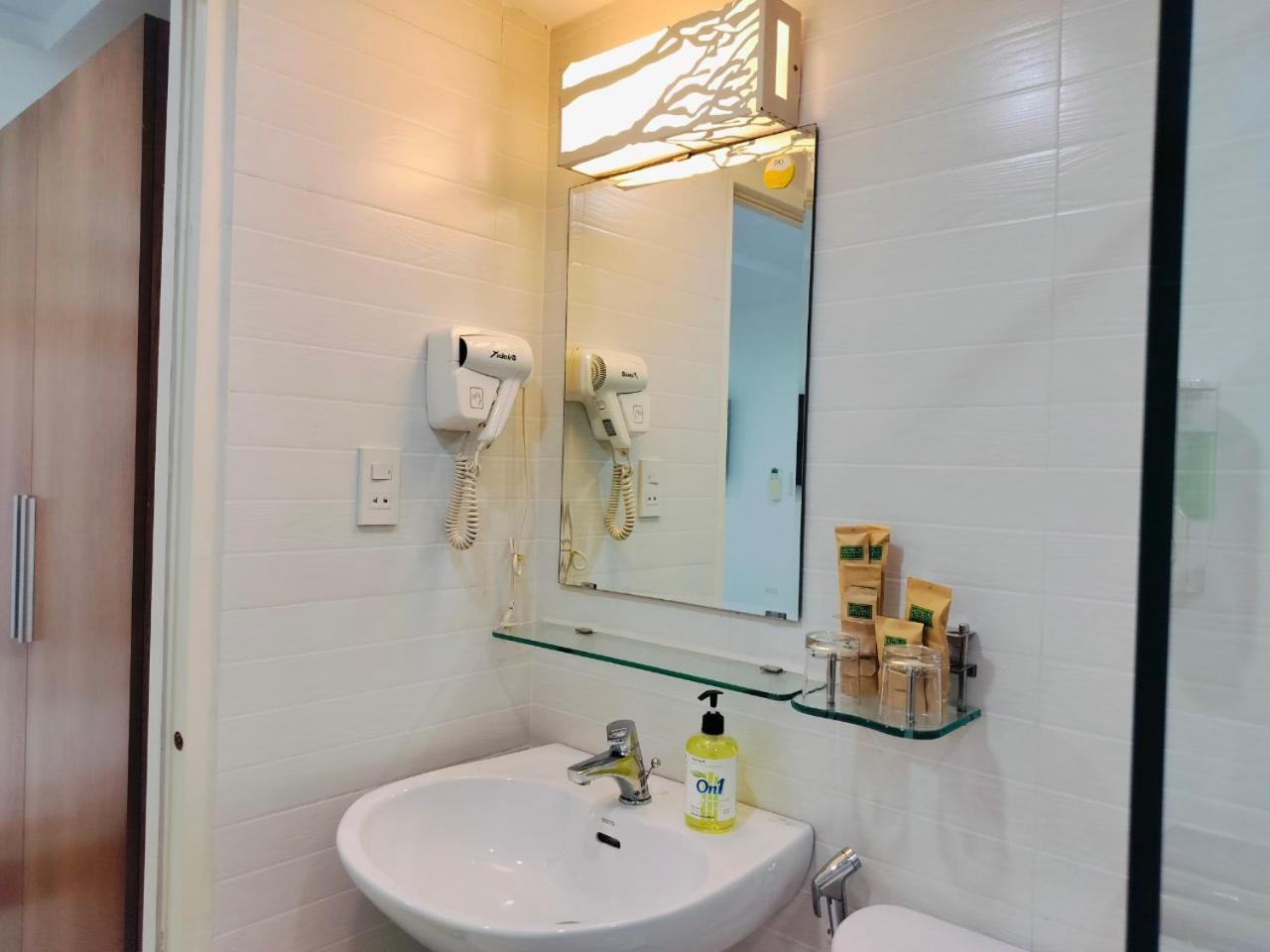 Adventure Hotel 胡志明市 外观 照片